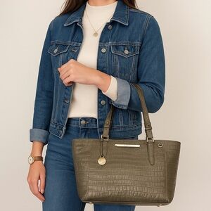 👜 Brahmin Croc Embossed Leather Tote Shoulder Bag – Metallic Olive Green